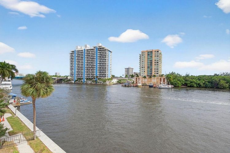 The Corinthian #3C image #37