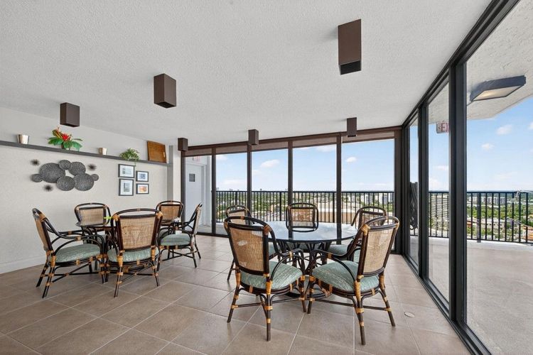 The Corinthian #3C image #50