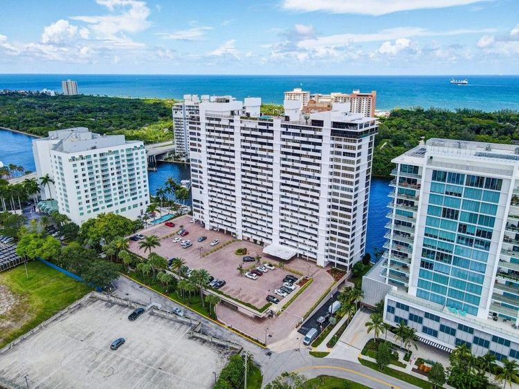 The Corinthian #3C image #70