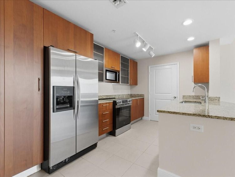 Ocean Marine Yacht Club #509 image #8