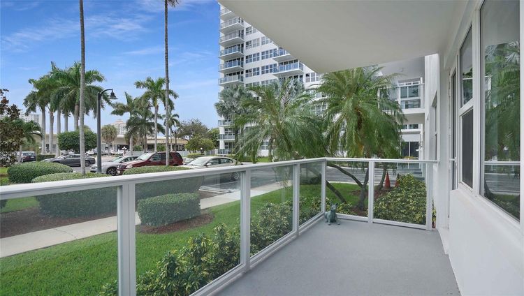 Coral Ridge Towers South #109 image #32