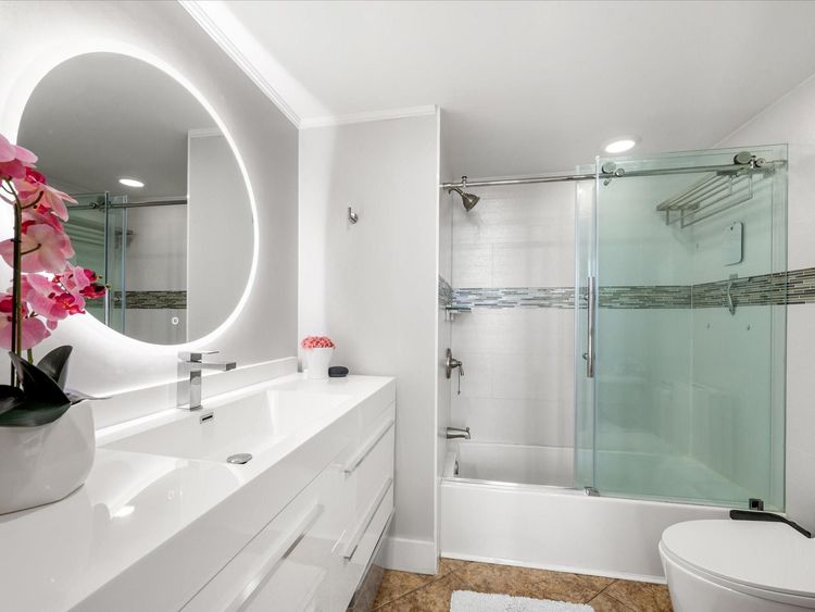 Vantage View #1407 image #21