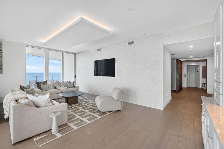 Paramount Fort Lauderdale #1606 image #12