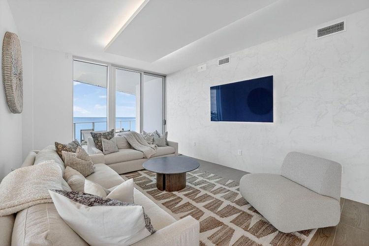 Paramount Fort Lauderdale #1606 image #13