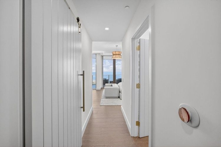 Paramount Fort Lauderdale #1606 image #32