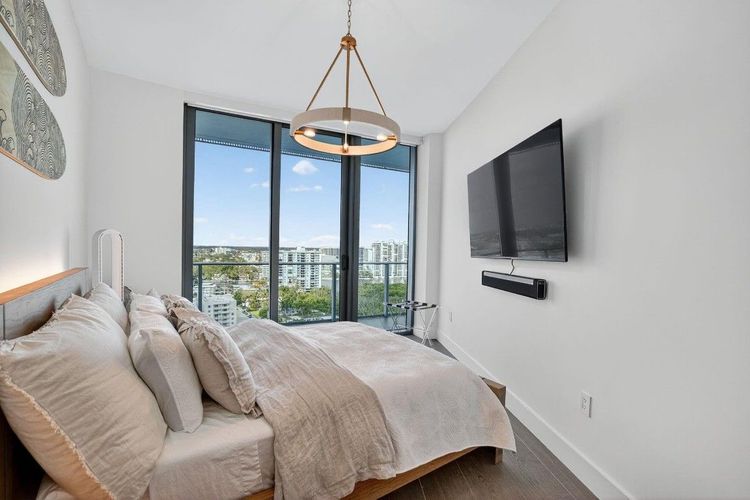 Paramount Fort Lauderdale #1606 image #59