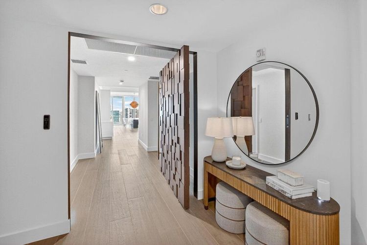 Paramount Fort Lauderdale #1606 image #7