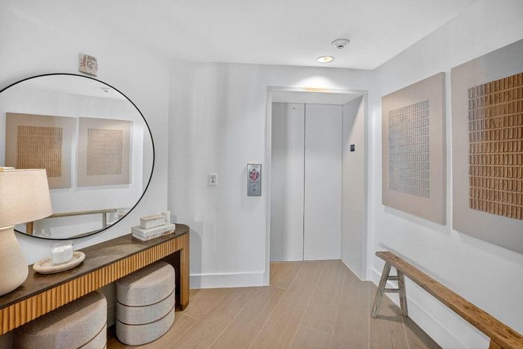 Paramount Fort Lauderdale #1606 image #8