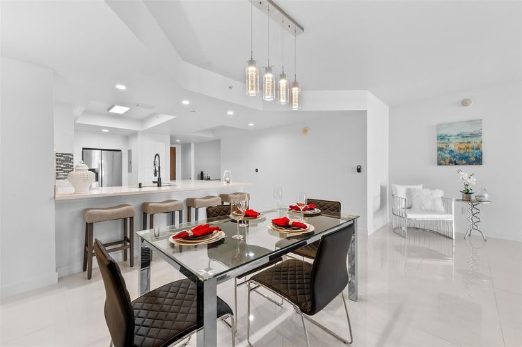 Sapphire Condo #504N image #10