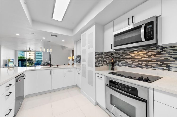 Sapphire Condo #504N image #16