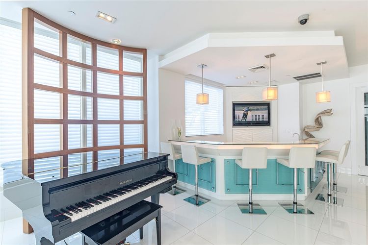 Sapphire Condo #504N image #45