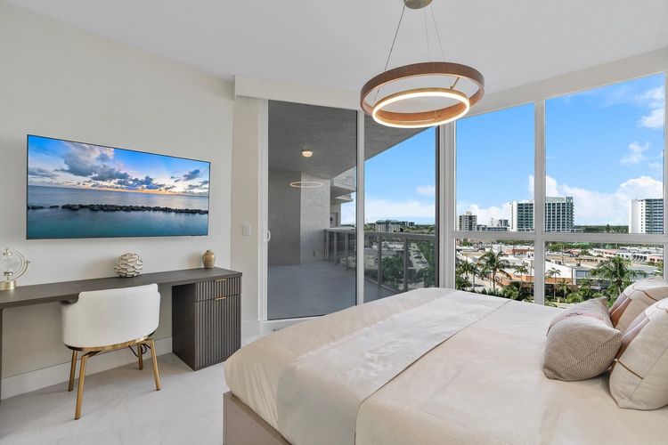 L'Hermitage South Tower #704 image #21