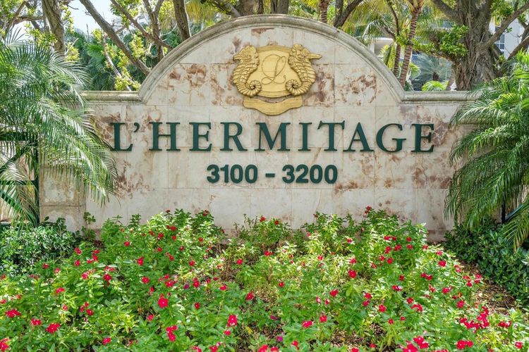L'Hermitage South Tower #704 image #30
