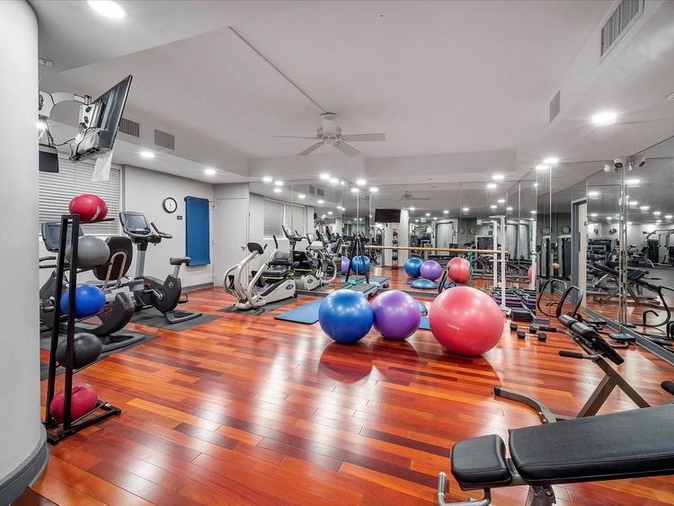 L'Hermitage South Tower #704 image #34