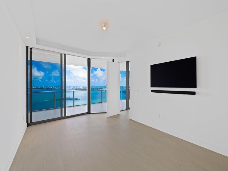 Aria Reserve South Tower #3307 image #11