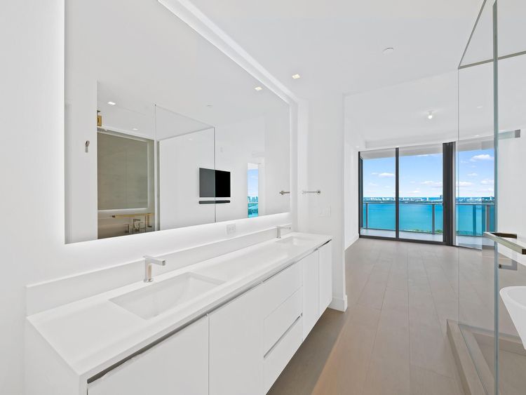 Aria Reserve South Tower #3307 image #13