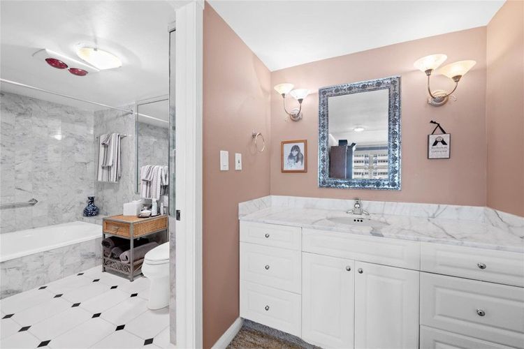 Playa Del Mar #1017 image #29