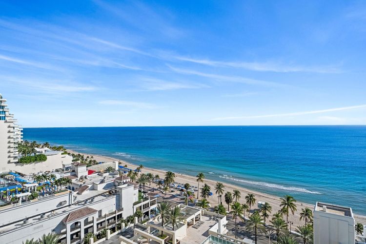 Las Olas Beach Club #1702 image #39