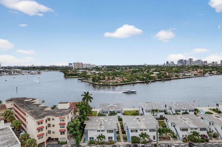 Tiffany House #1103 image #10