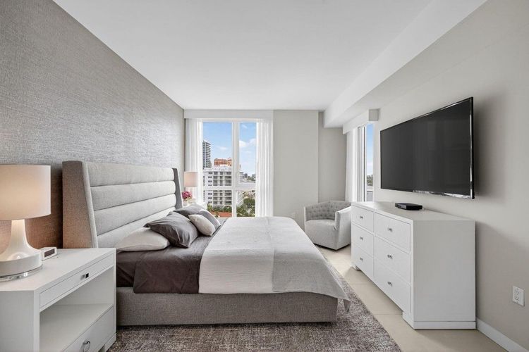 Tiffany House #1103 image #22