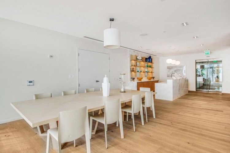 Tiffany House #1103 image #40