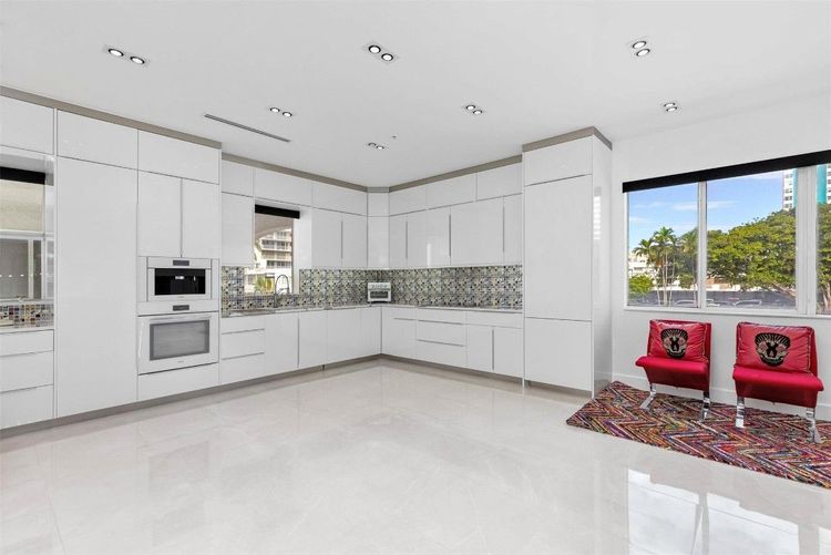 Marbella Townhomes #F10536135 image #23