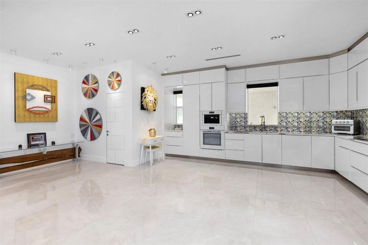 Marbella Townhomes #F10536135 image #25