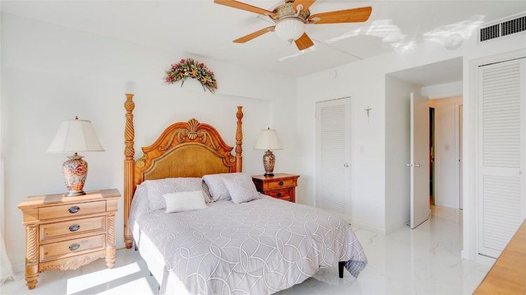 Coral Ridge Towers South #811 image #16