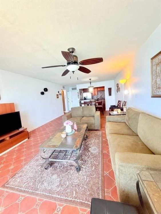 Grenoble at Quadomain #2502 image #17