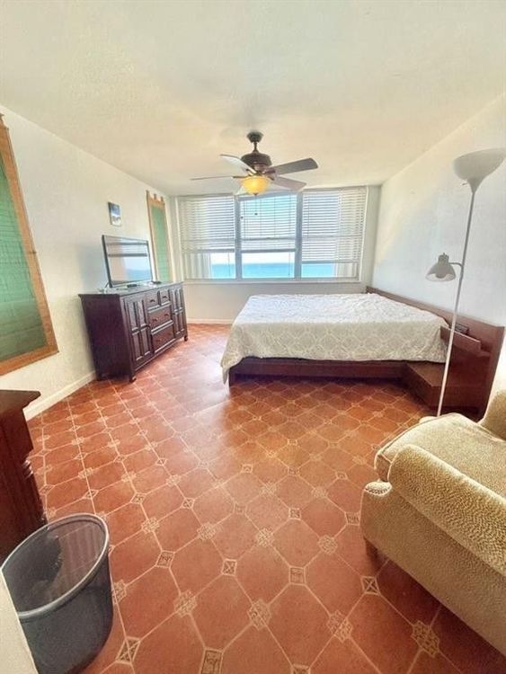 Grenoble at Quadomain #2502 image #29