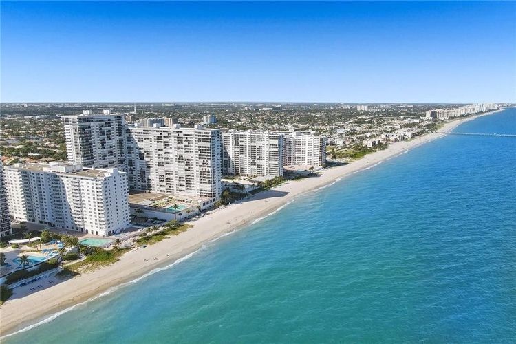 Galt Towers #7N image #52