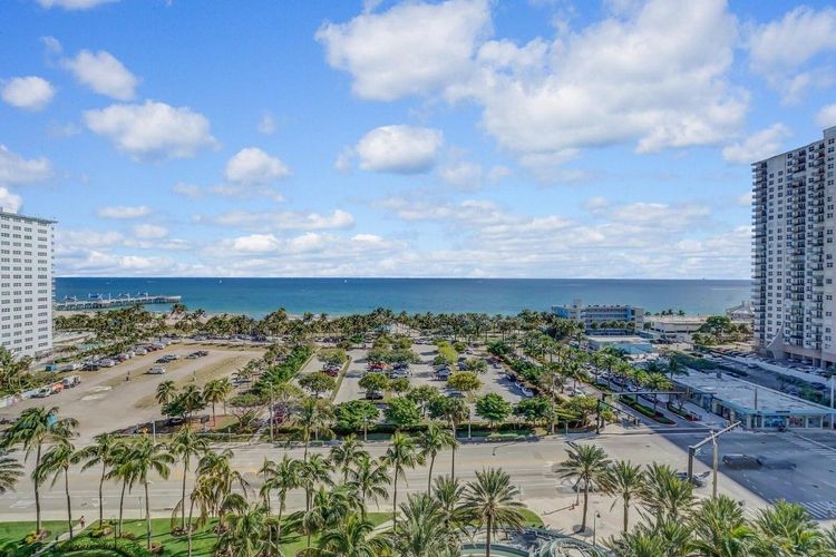 The Plaza at Oceanside #903 image #24