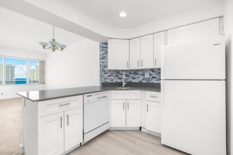 Coral Ridge Towers South #1714 image #15