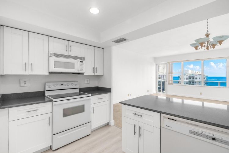 Coral Ridge Towers South #1714 image #16