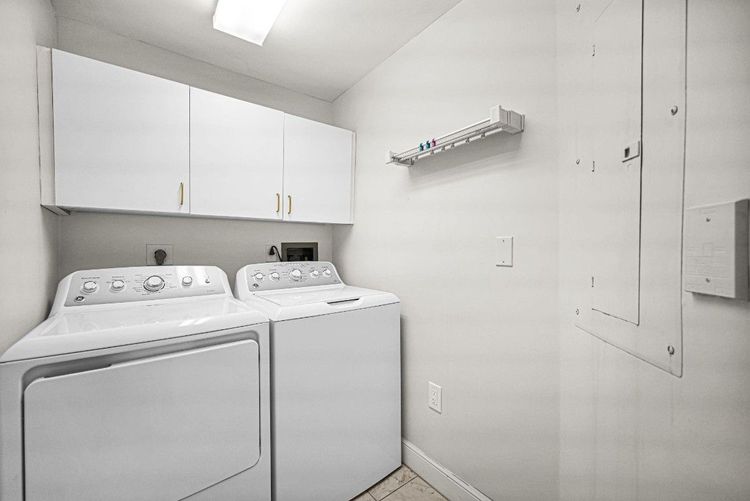 Birch Pointe #6S image #11