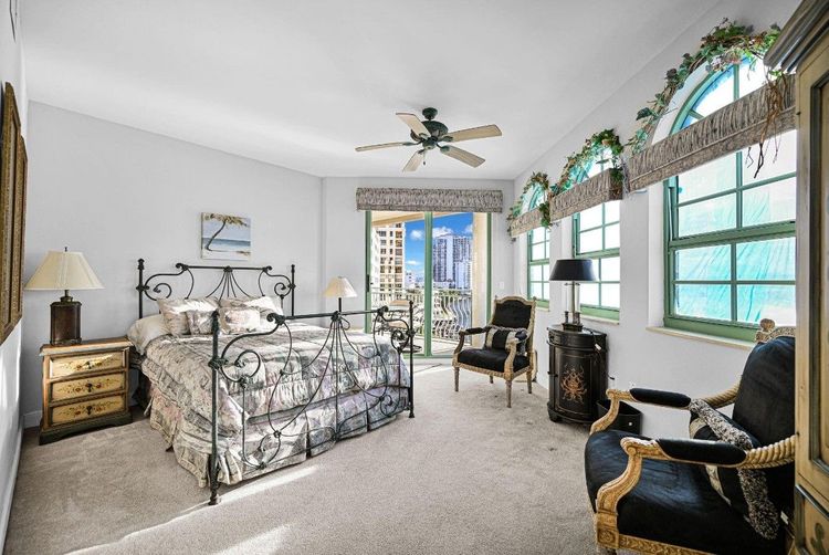 Birch Pointe #6S image #12