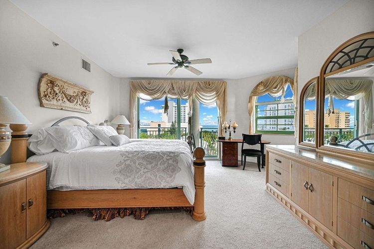 Birch Pointe #6S image #8