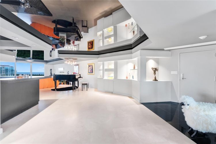 Americas On The Park #1501 image #6