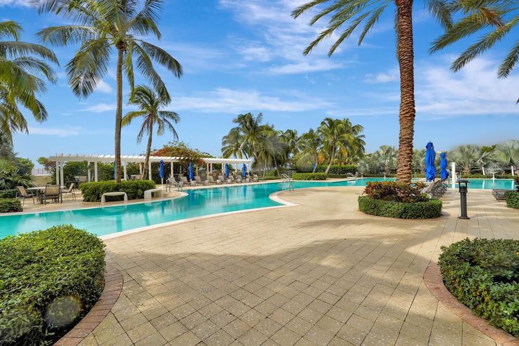 The Plaza at Oceanside #1512 image #34