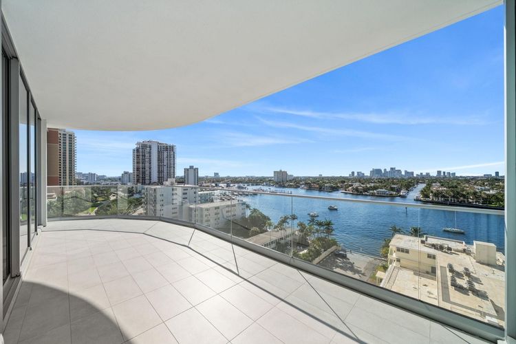 Selene Oceanfront Residences #802-S image #17