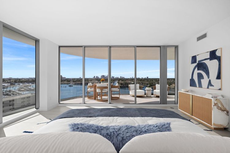 Selene Oceanfront Residences #802-S image #6