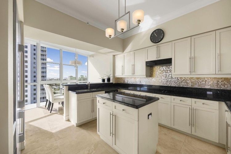 Venezia Las Olas #PH-1701 image #10