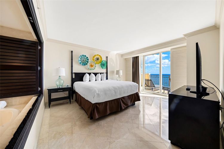 The Atlantic Hotel #1008 image #6