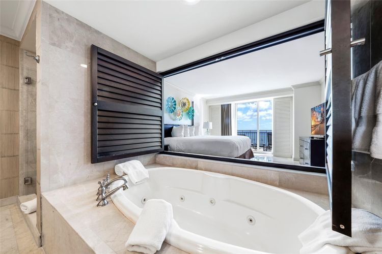 The Atlantic Hotel #1008 image #9