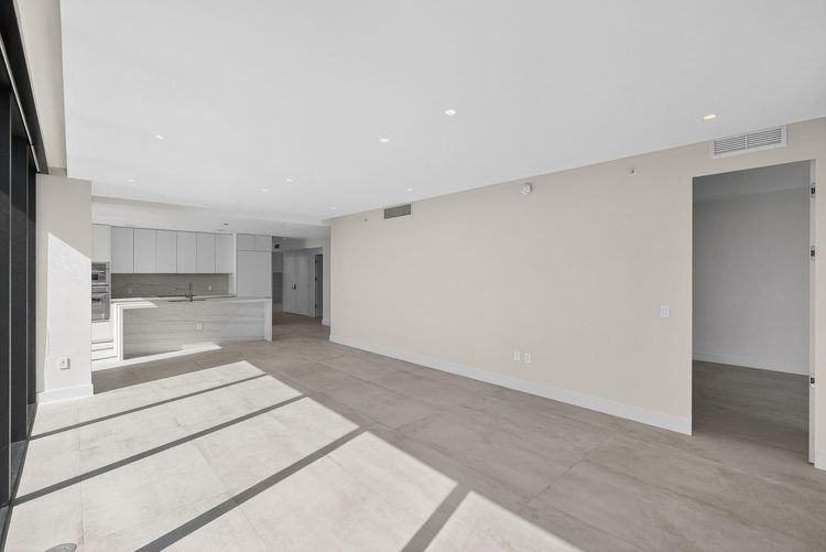 Aria Reserve South Tower #1807 image #12