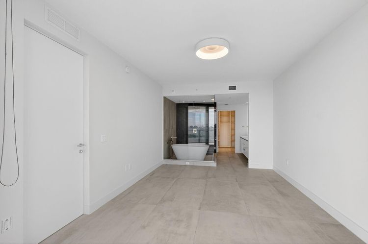 Aria Reserve South Tower #1807 image #15