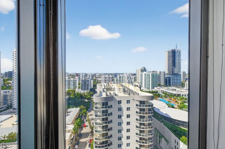 Aria Reserve South Tower #1807 image #44