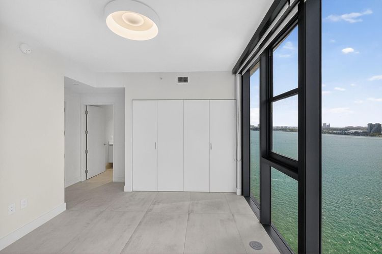 Aria Reserve South Tower #1807 image #46