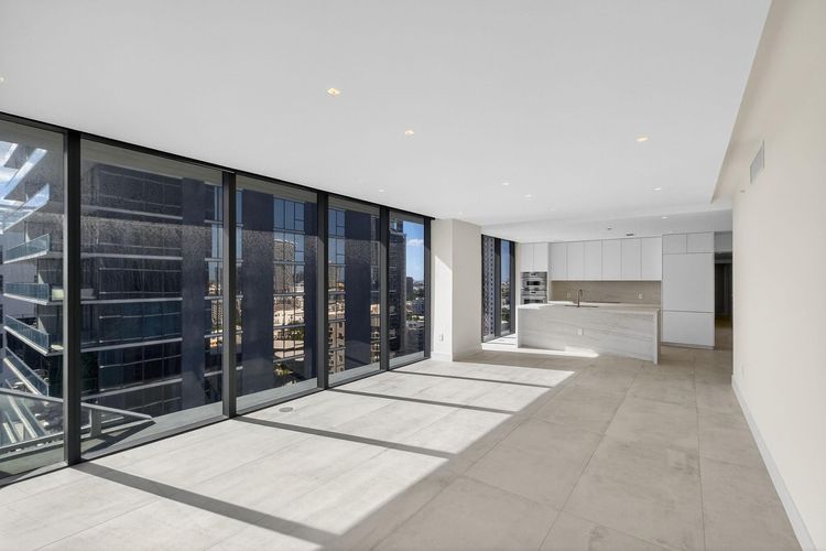 Aria Reserve South Tower #1807 image #9