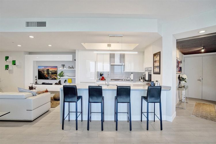 Riva Fort Lauderdale #804 image #25